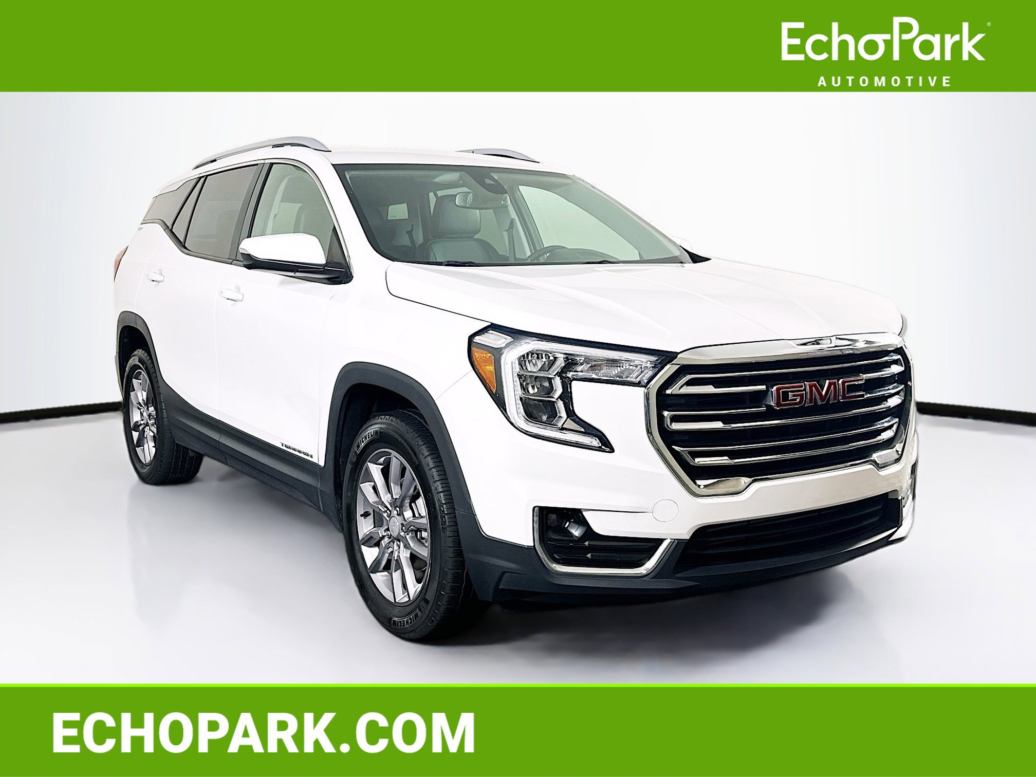 Used 2024 GMC Terrain SLT