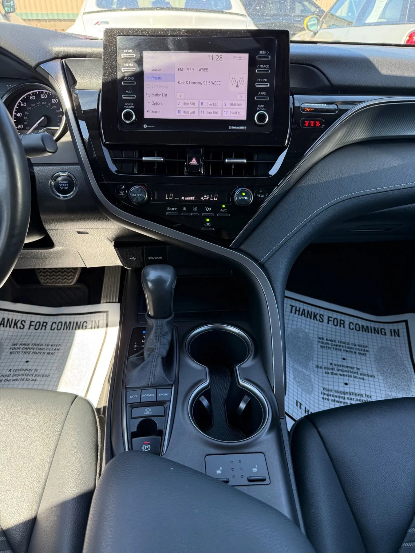 Used 2023 Toyota Camry SE w/ Cold Weather Package image 3