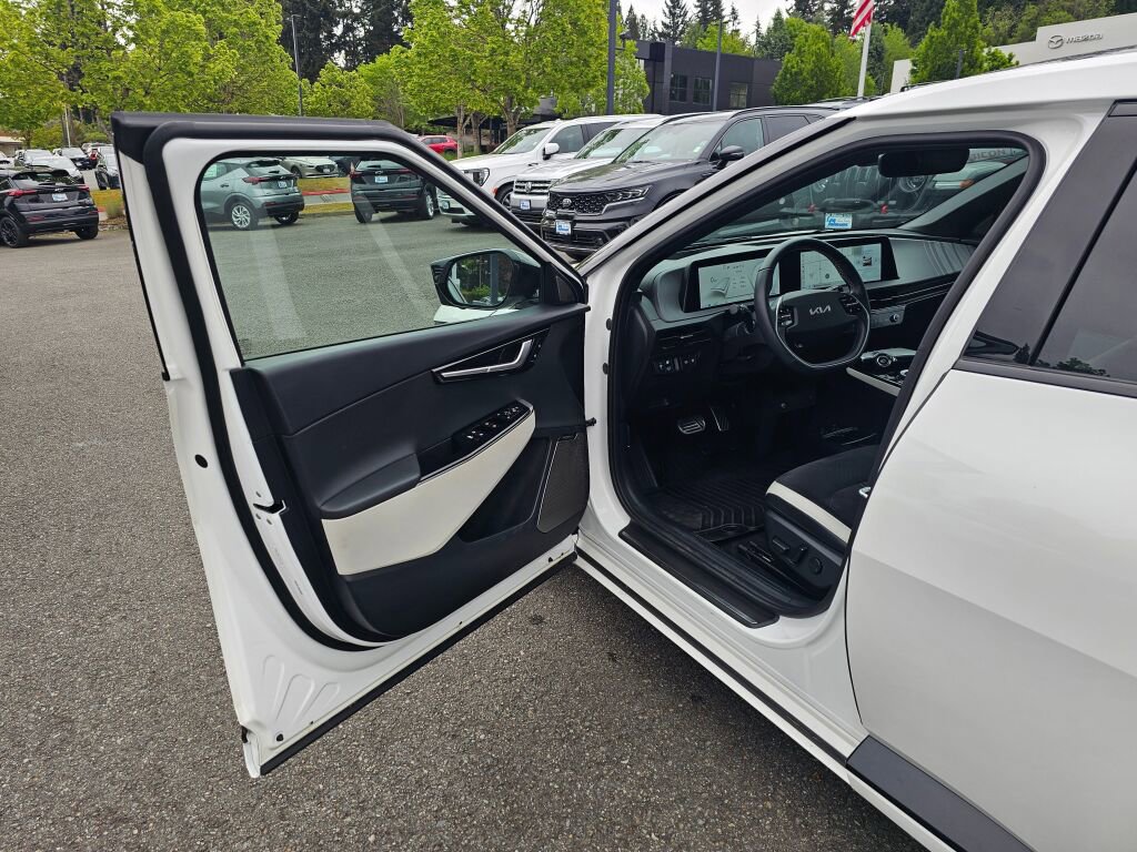 Certified 2024 Kia EV6 GT-Line AWD/4WD image 20
