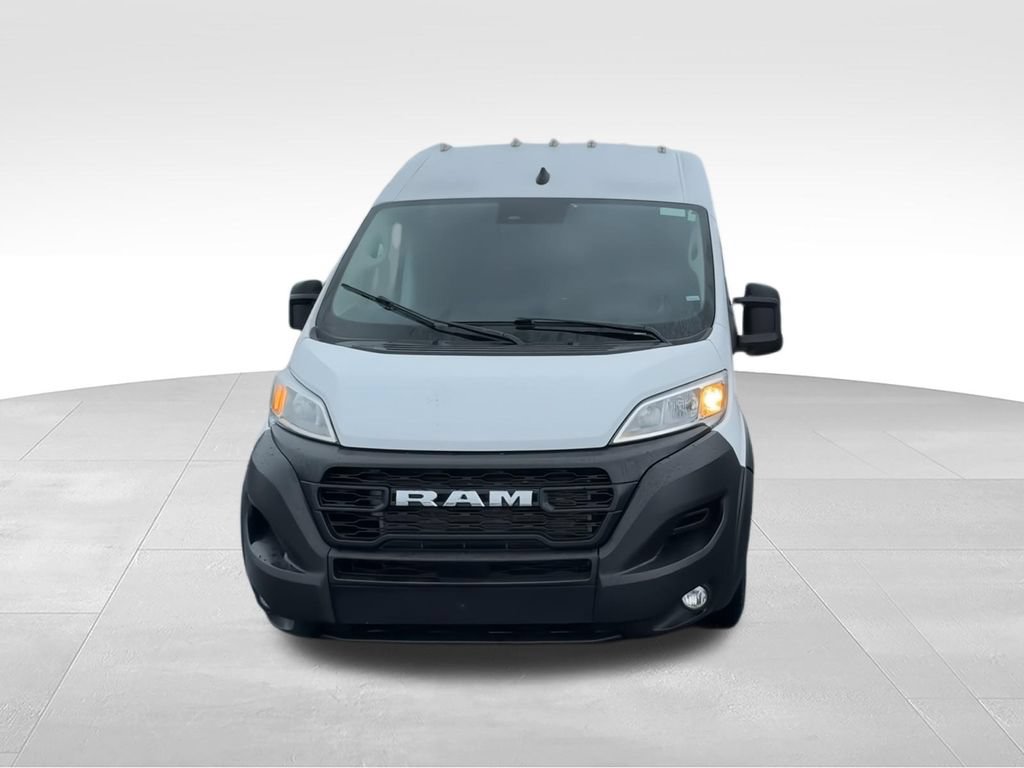Used 2024 RAM ProMaster 2500 w/ Convenience Group FWD image 3