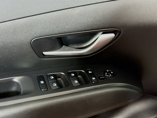Used 2023 Hyundai Tucson SEL FWD image 19