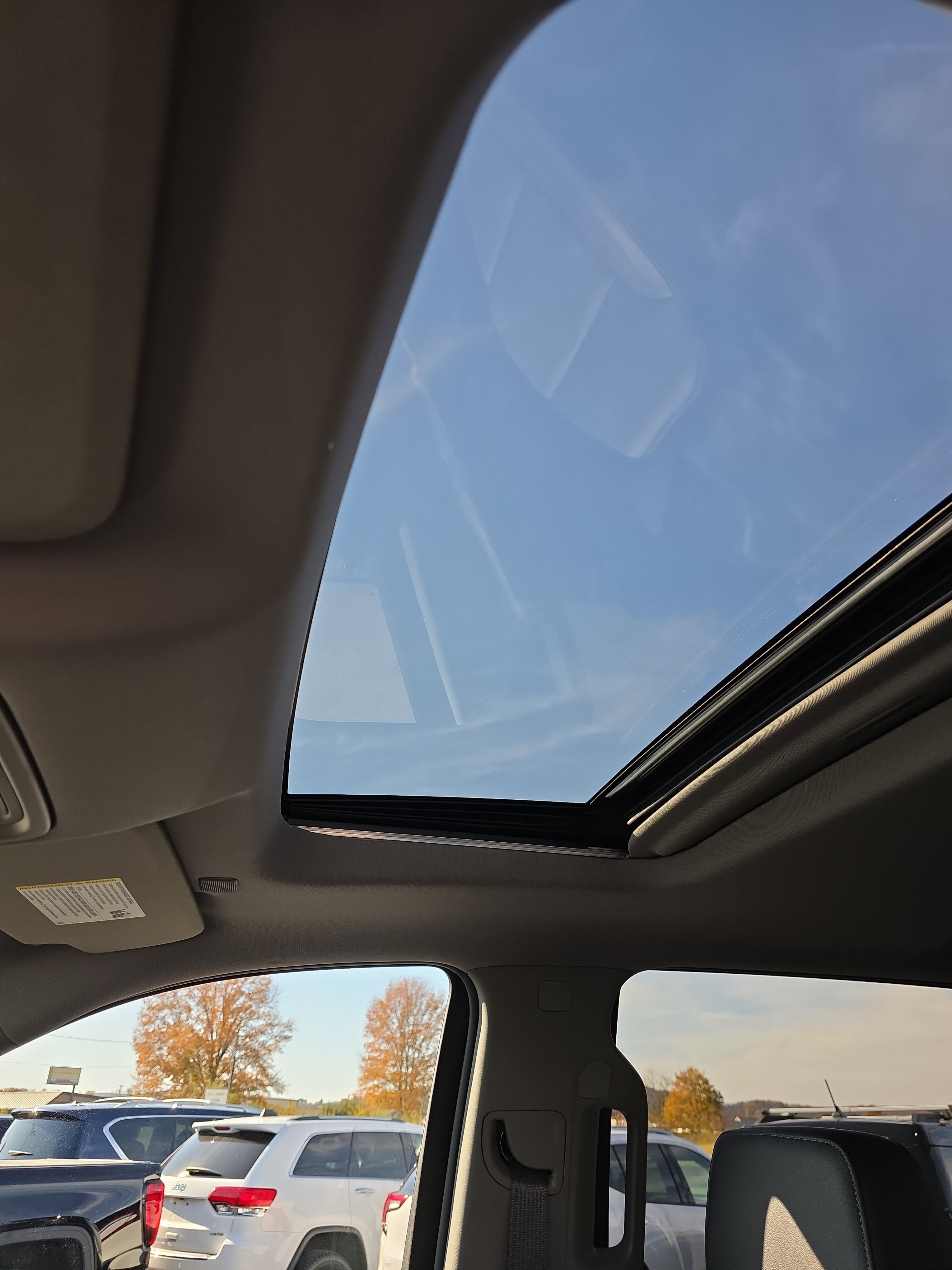 Used 2019 GMC Sierra 1500 SLT w/ SLT Premium Plus Package image 29