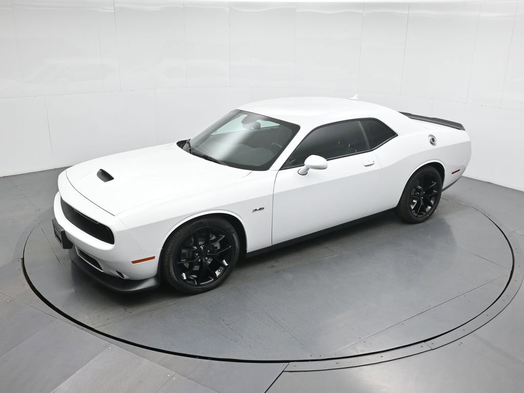 Used 2023 Dodge Challenger R/T image 41