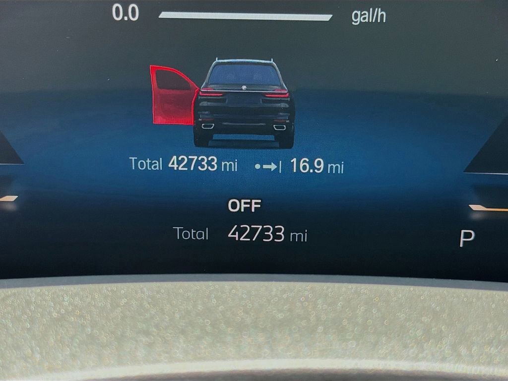 Used 2023 BMW X7 xDrive40i image 43