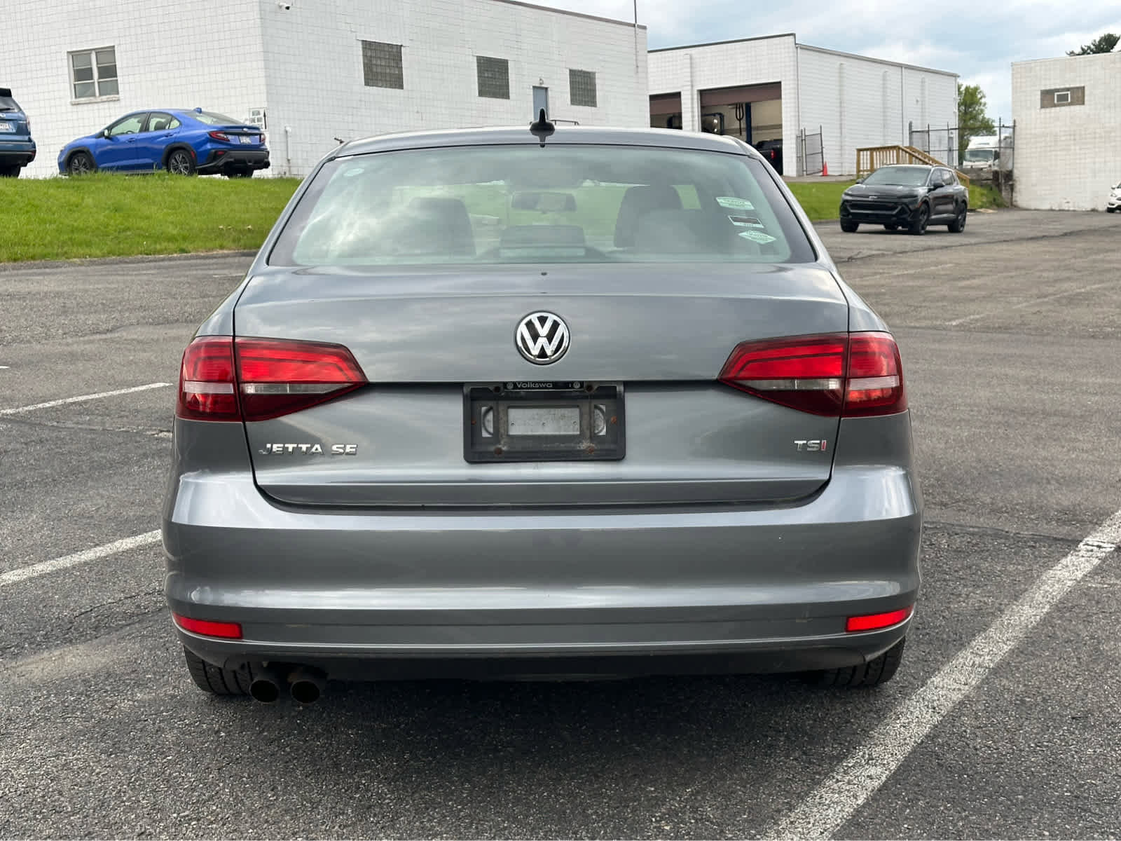 Used 2017 Volkswagen Jetta SE FWD image 6