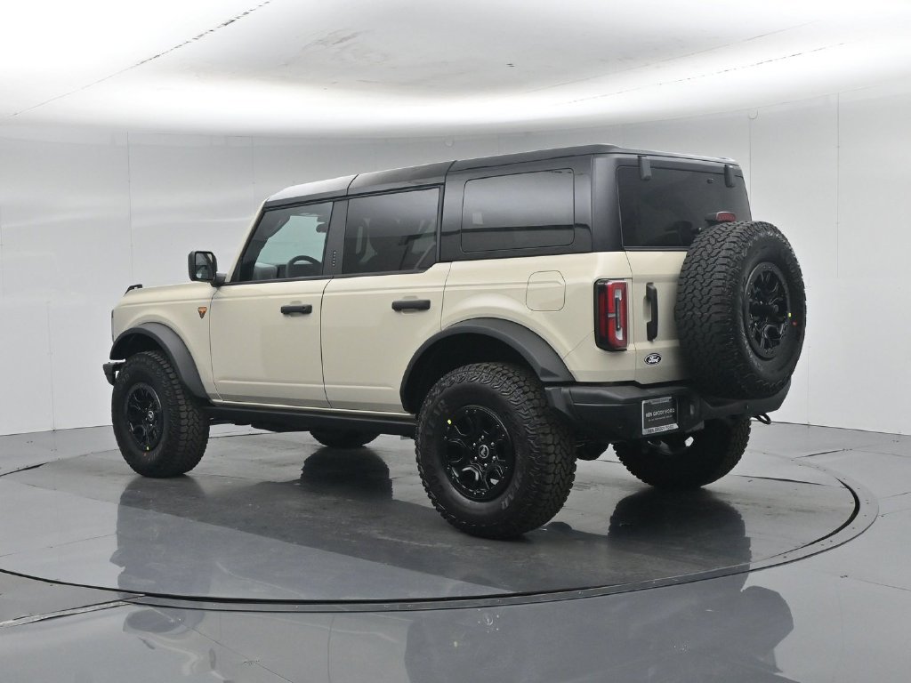 New 2026 Ford Bronco Badlands w/ Wildtrak Package AWD/4WD image 6
