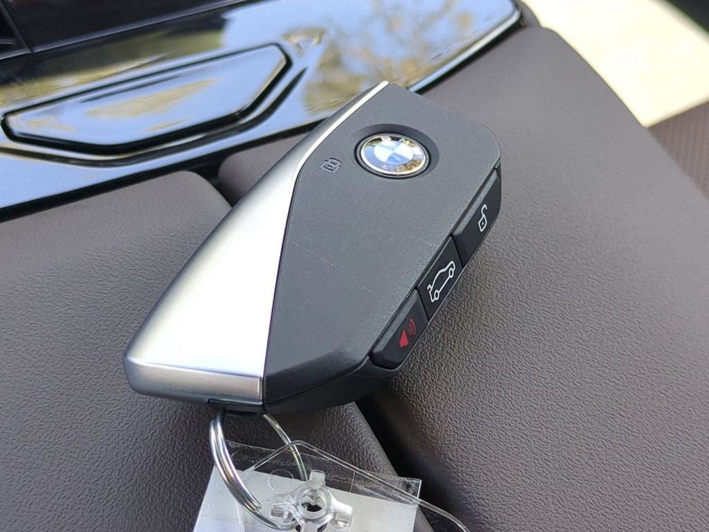 New 2027 BMW 530i xDrive w/ M Sport Package AWD/4WD image 29