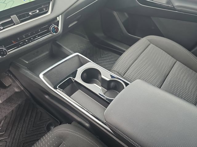 Used 2025 Chevrolet Equinox LT image 26