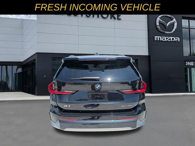 Used 2025 BMW X1 xDrive28i AWD/4WD image 4
