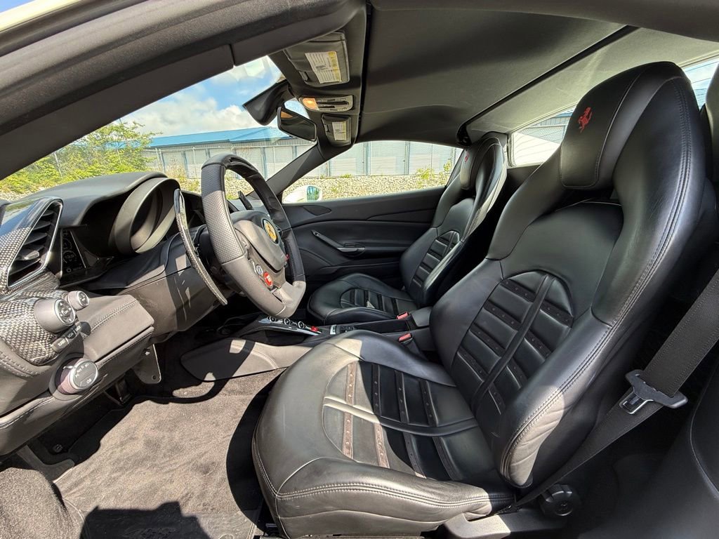 Used 2019 Ferrari 488 Spider RWD image 11
