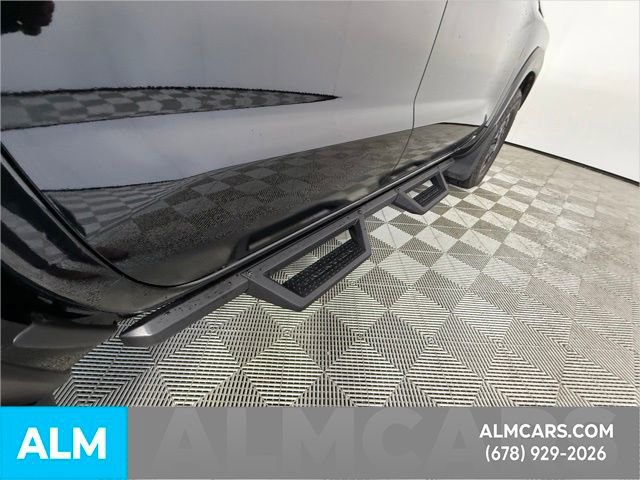 Used 2025 Nissan Frontier PRO-4X w/ Pro Convenience Package image 44