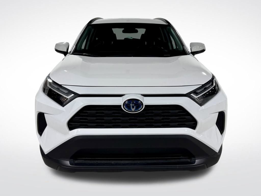 Used 2024 Toyota RAV4 LE image 11