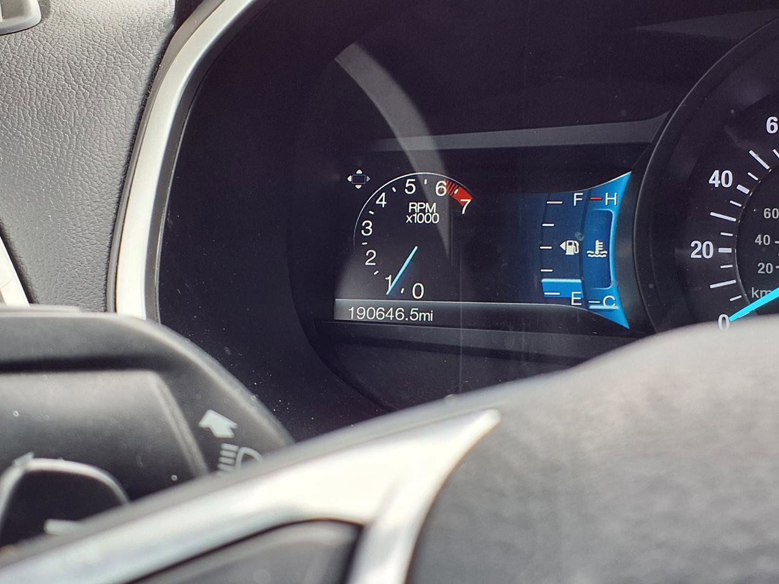 Used 2015 Ford Edge SEL w/ Equipment Group 201A image 17