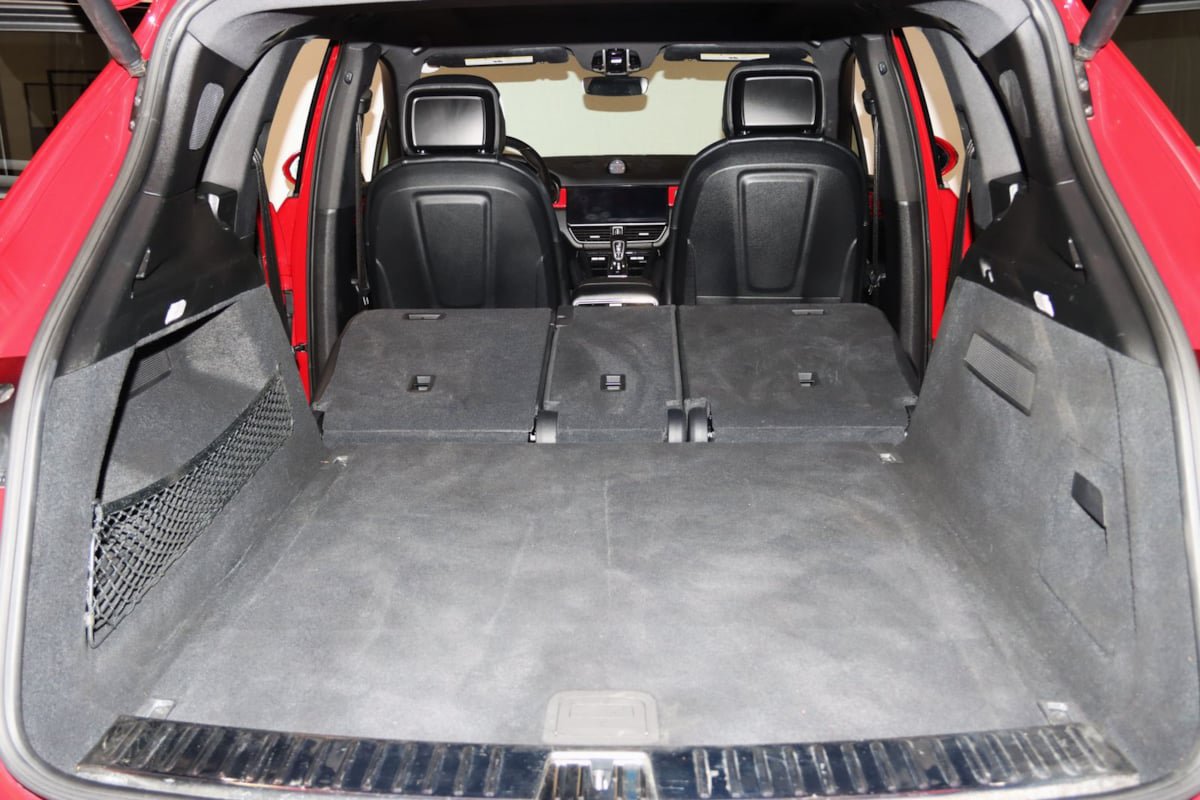 Used 2022 Porsche Cayenne Platinum Edition AWD/4WD image 79