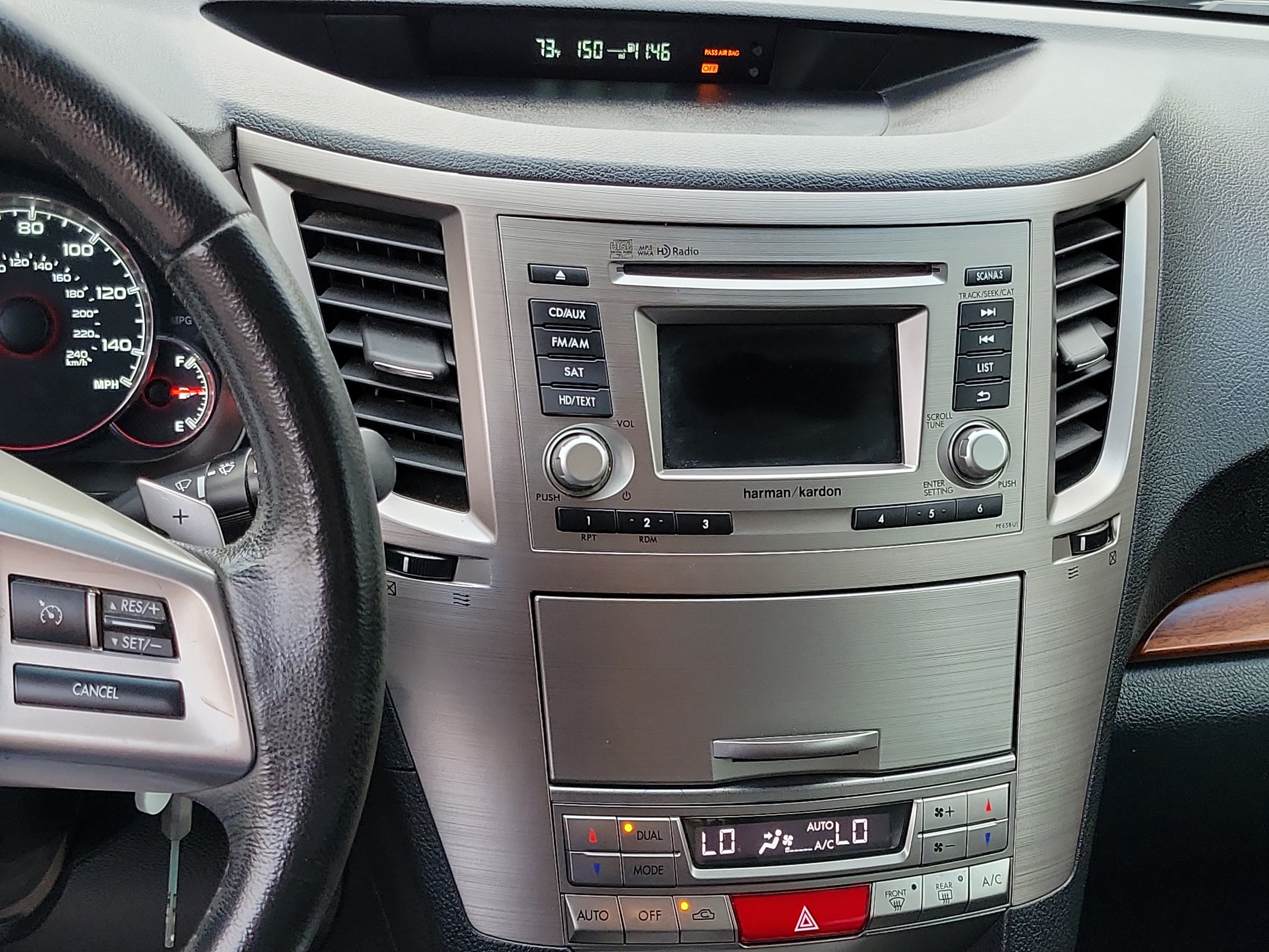 Used 2014 Subaru Outback 2.5i Limited w/ Moonroof Package AWD/4WD image 16