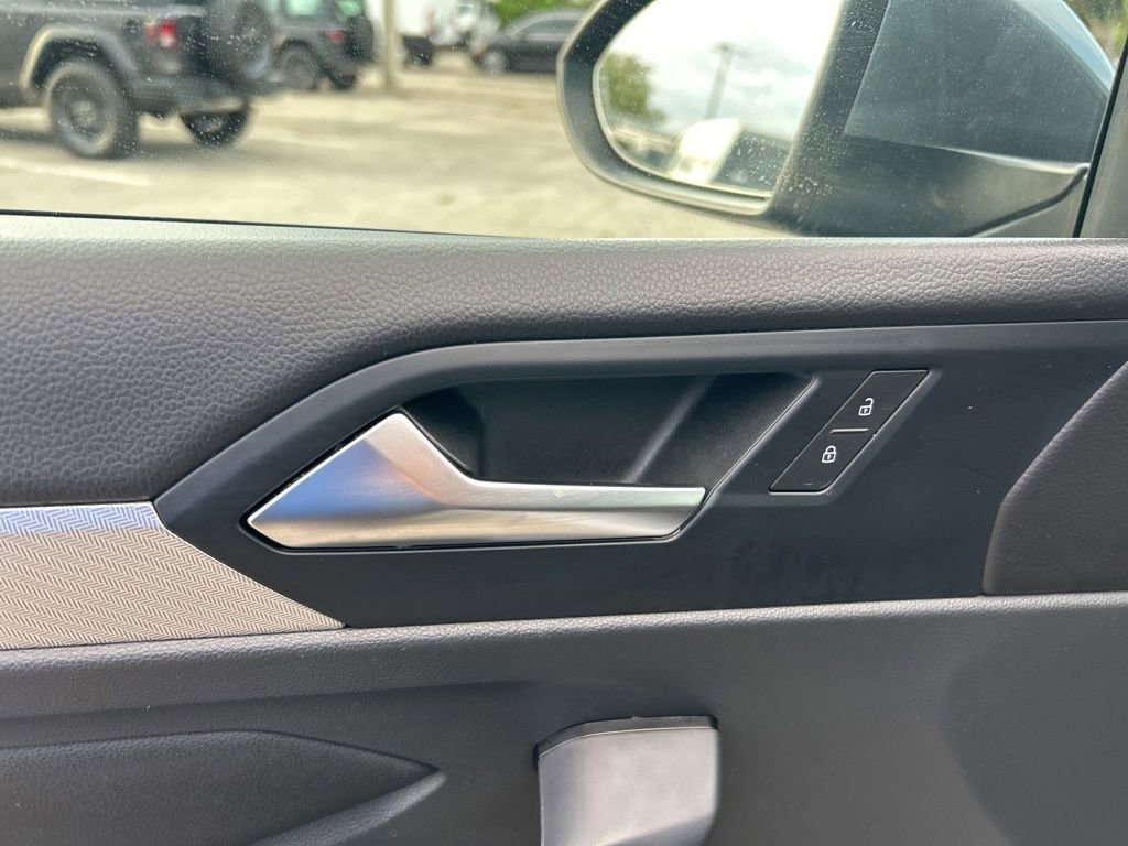 Used 2024 Volkswagen Jetta S FWD image 32