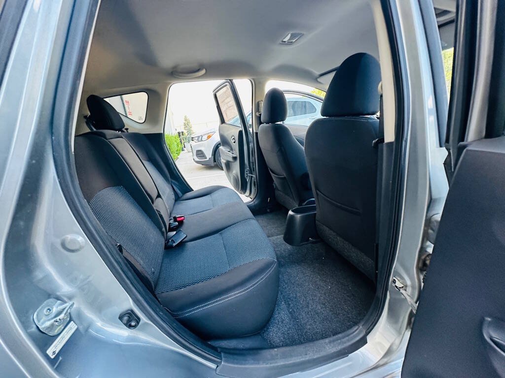 Used 2015 Nissan Versa Note FWD image 20