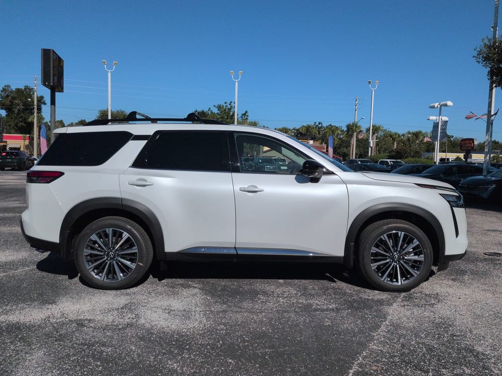 New 2026 Nissan Pathfinder Platinum AWD/4WD image 3