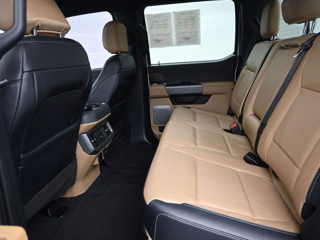 Used 2023 Ford F250 Lariat w/ Lariat Ultimate Package image 14