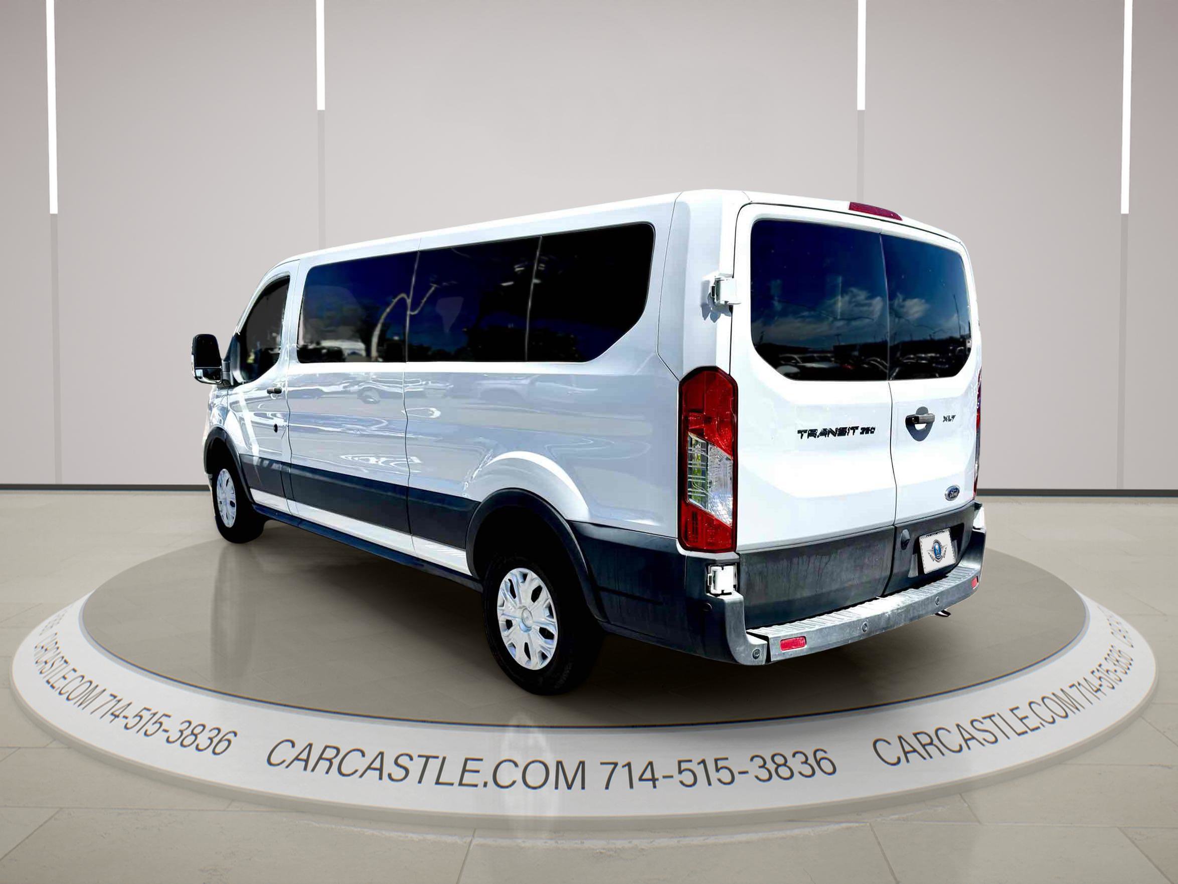 Used 2021 Ford Transit 350 XLT RWD image 3
