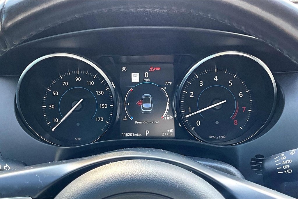 Used 2020 Jaguar F-PACE Premium AWD/4WD image 26