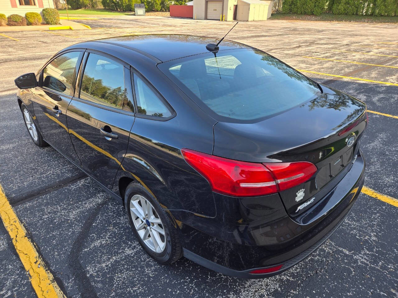 Used 2015 Ford Focus SE image 6