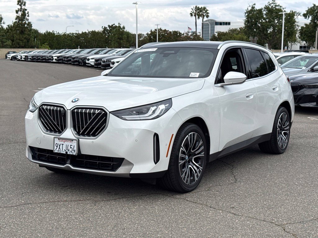 Used 2026 BMW X3 xDrive30i w/ Premium Package AWD/4WD image 2