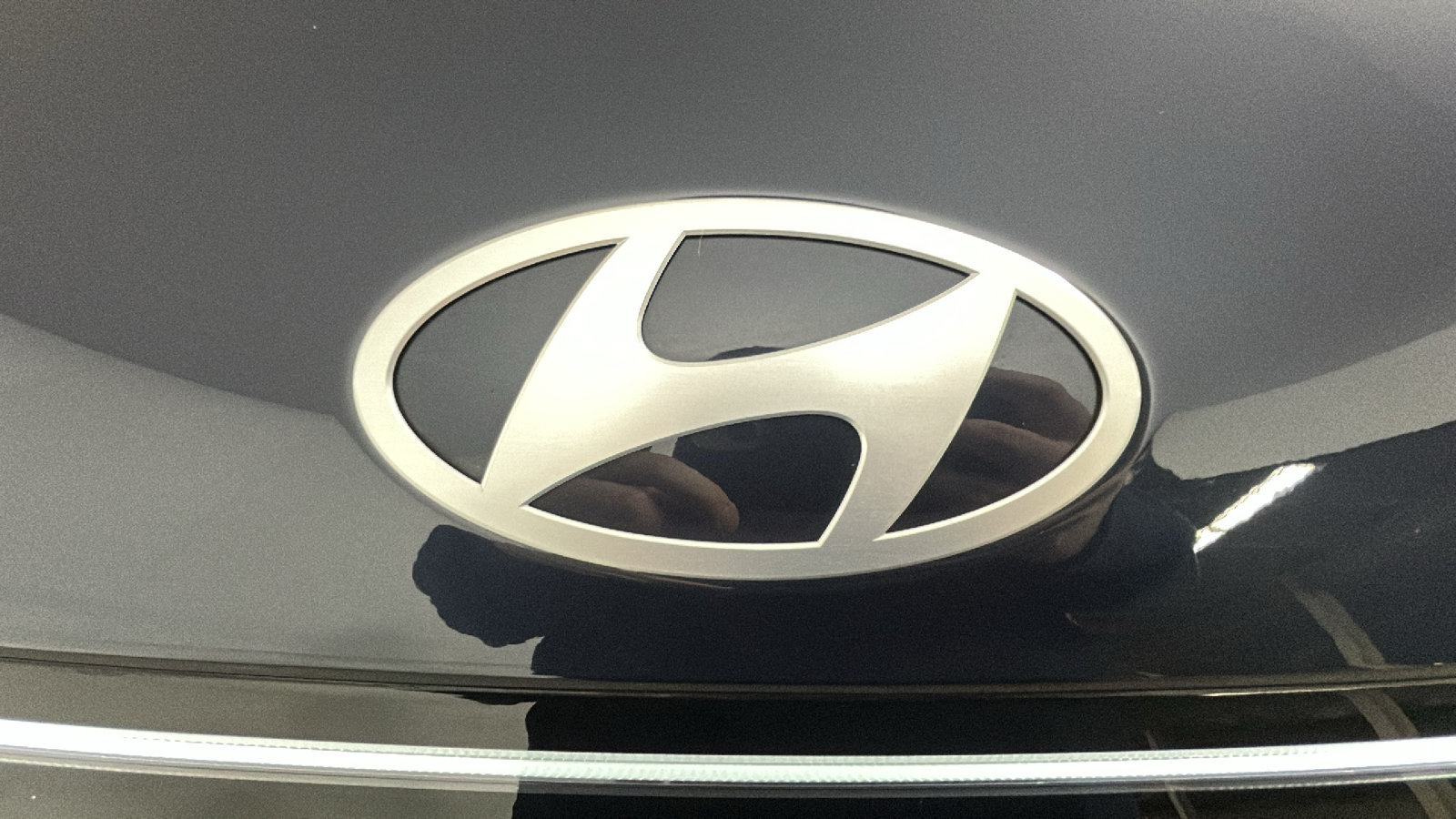 Certified 2025 Hyundai Kona SE AWD/4WD image 9
