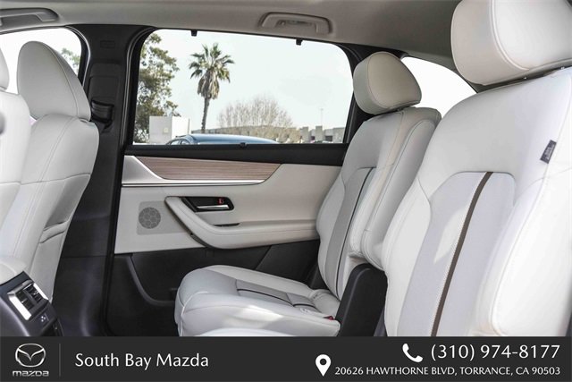 New 2026 MAZDA CX-90 Plug-In Hybrid w/ Premium Plus image 18