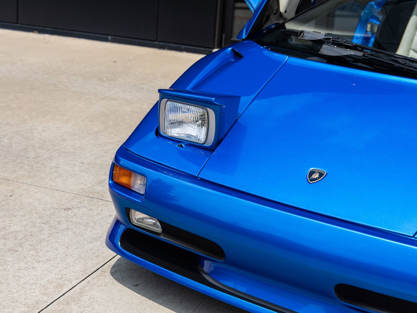 Used 1998 Lamborghini Diablo SV RWD image 41