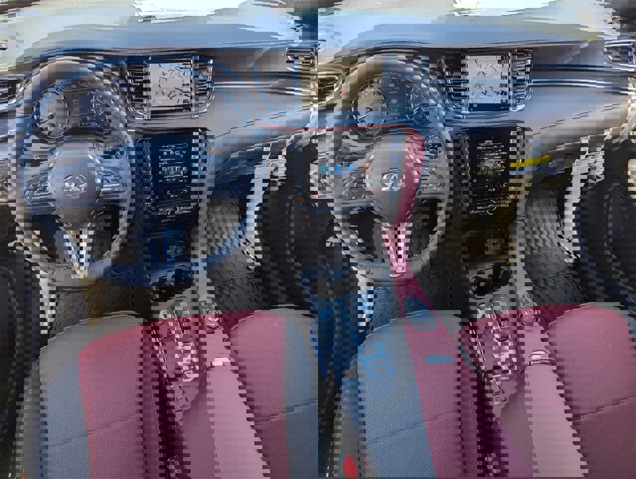 New 2025 INFINITI QX50 Sport image 10