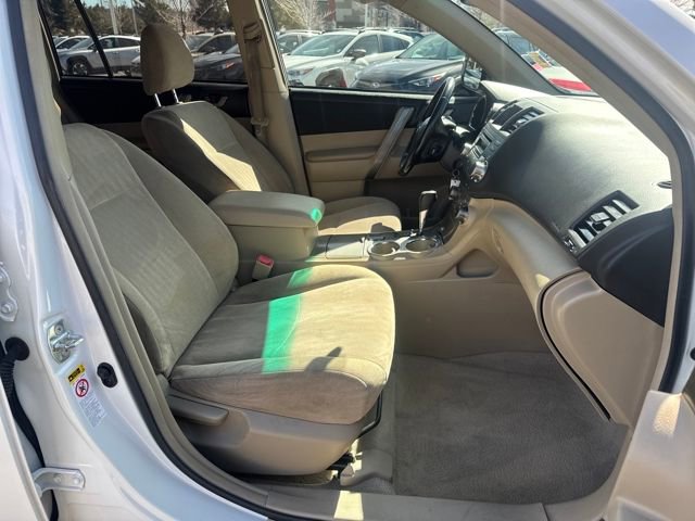 Used 2010 Toyota Highlander Sport image 17