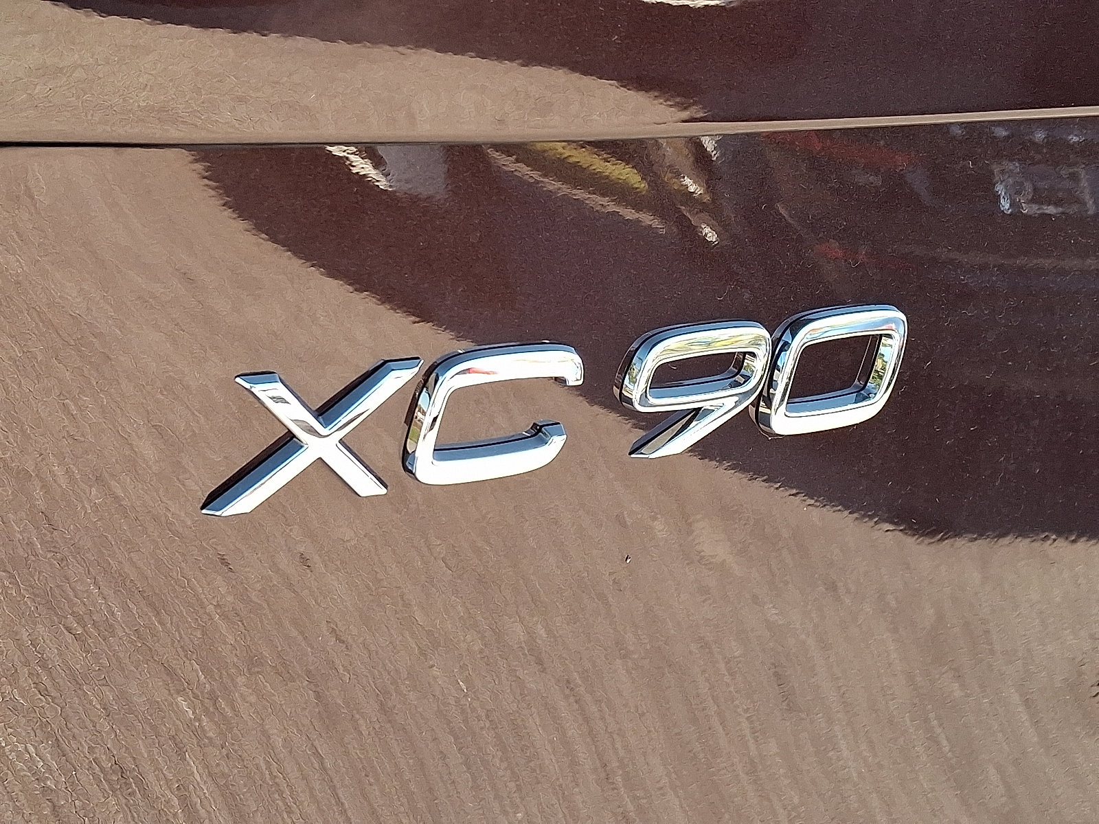 New 2026 Volvo XC90 B6 Plus w/ Protection Package Premier image 14