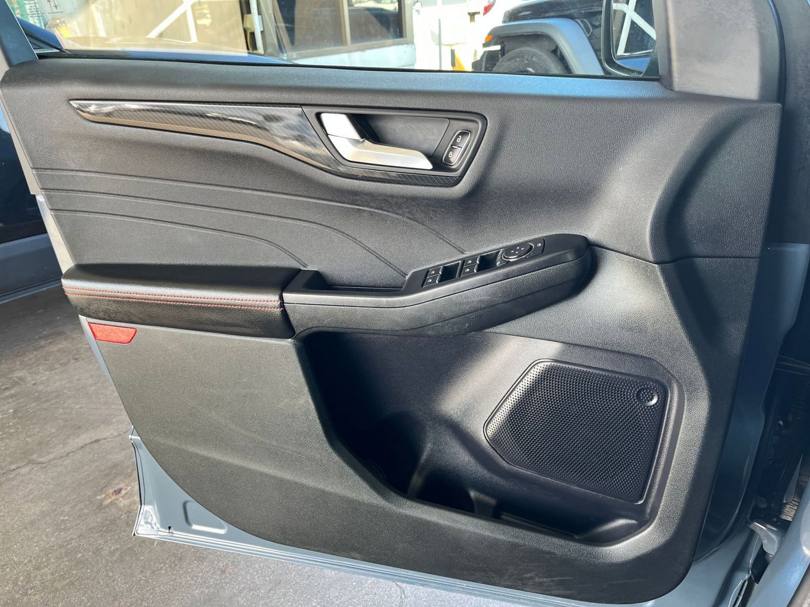 Used 2023 Ford Escape ST-Line image 20