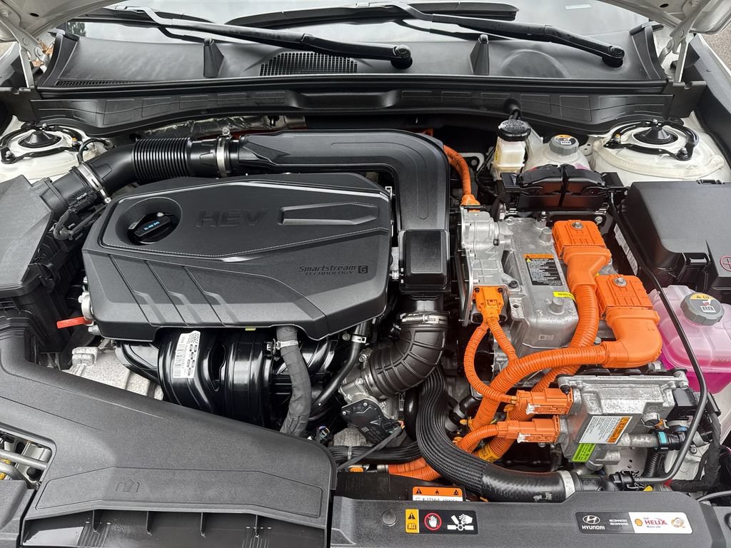 Used 2025 Hyundai Sonata SEL FWD image 17