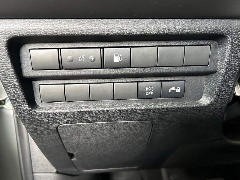 New 2025 Mitsubishi Outlander ES AWD/4WD image 32