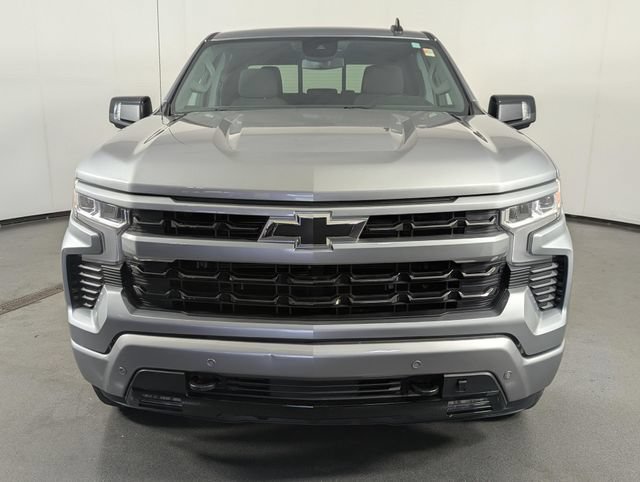 Used 2024 Chevrolet Silverado 1500 RST w/ Convenience Package II AWD/4WD image 3