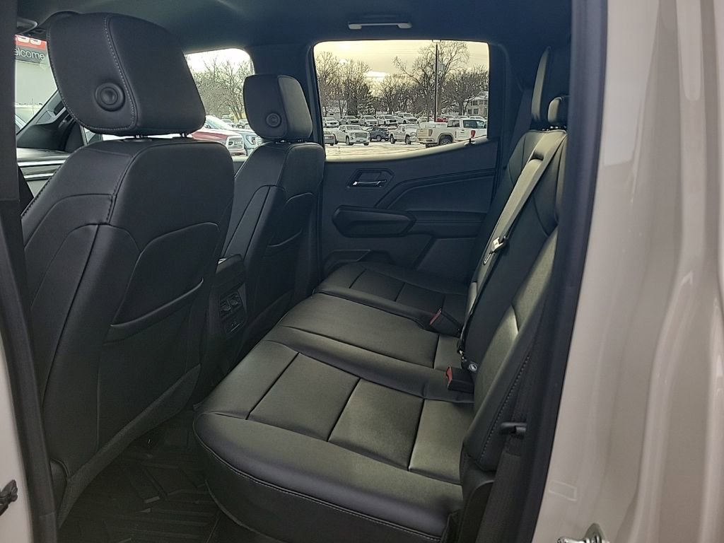 New 2026 GMC Canyon Elevation w/ Convenience Package image 7