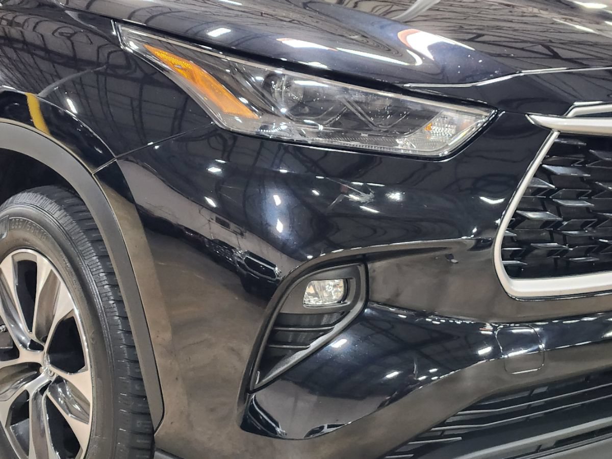 Used 2022 Toyota Highlander XLE FWD image 14