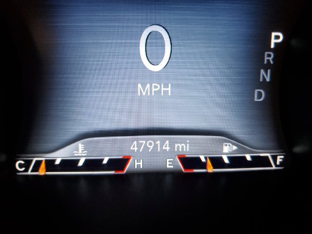 Used 2019 Jeep Cherokee Overland w/ Technology Group AWD/4WD image 17