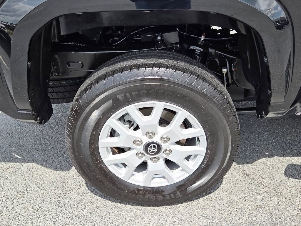 Used 2024 Toyota Tacoma SR5 w/ SR5 Upgrade Package RWD image 13