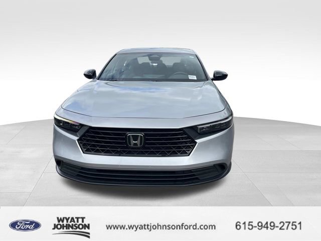 Used 2024 Honda Accord Sport image 8