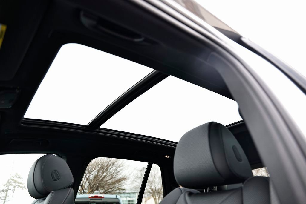 New 2026 BMW X5 xDrive40i w/ M Sport Package image 14