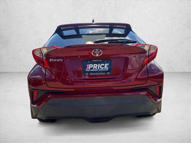Used 2019 Toyota C-HR XLE FWD image 6