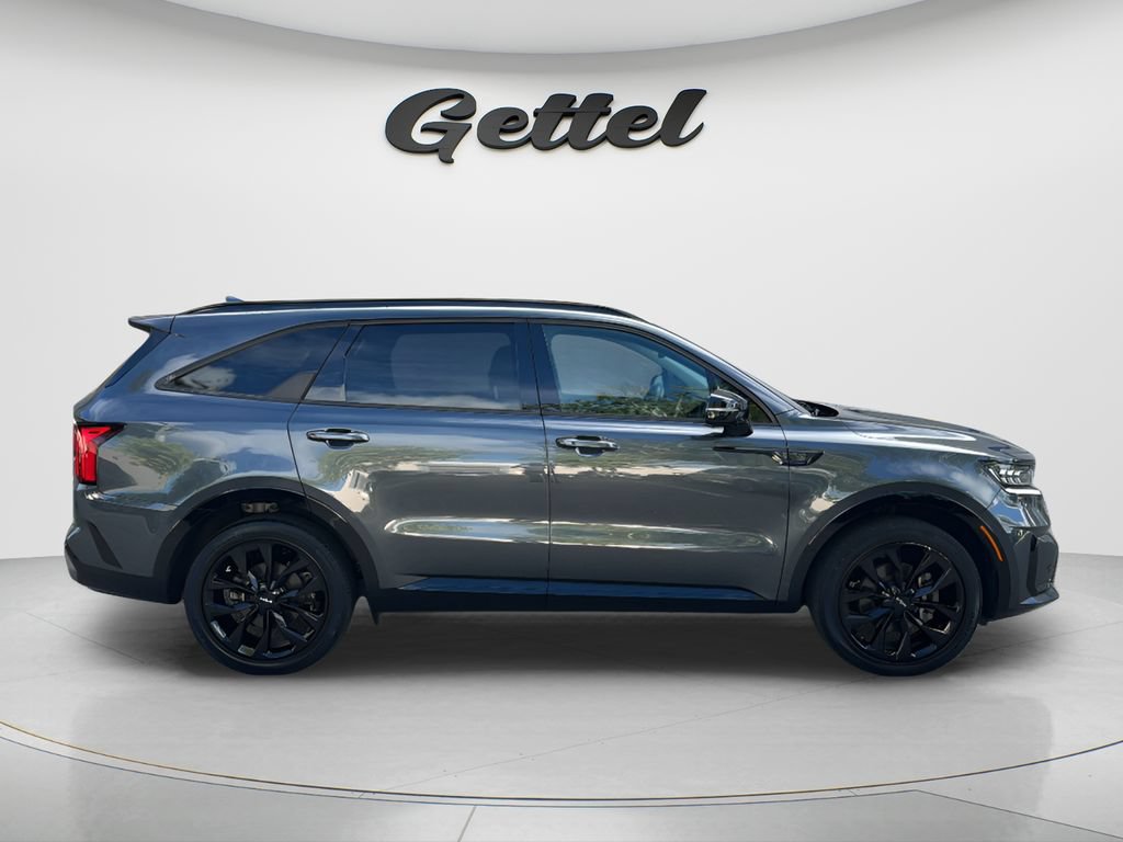 Used 2023 Kia Sorento SX FWD image 4