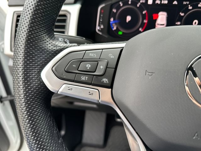 Used 2022 Volkswagen Atlas Cross Sport SEL Premium R-Line AWD/4WD image 21