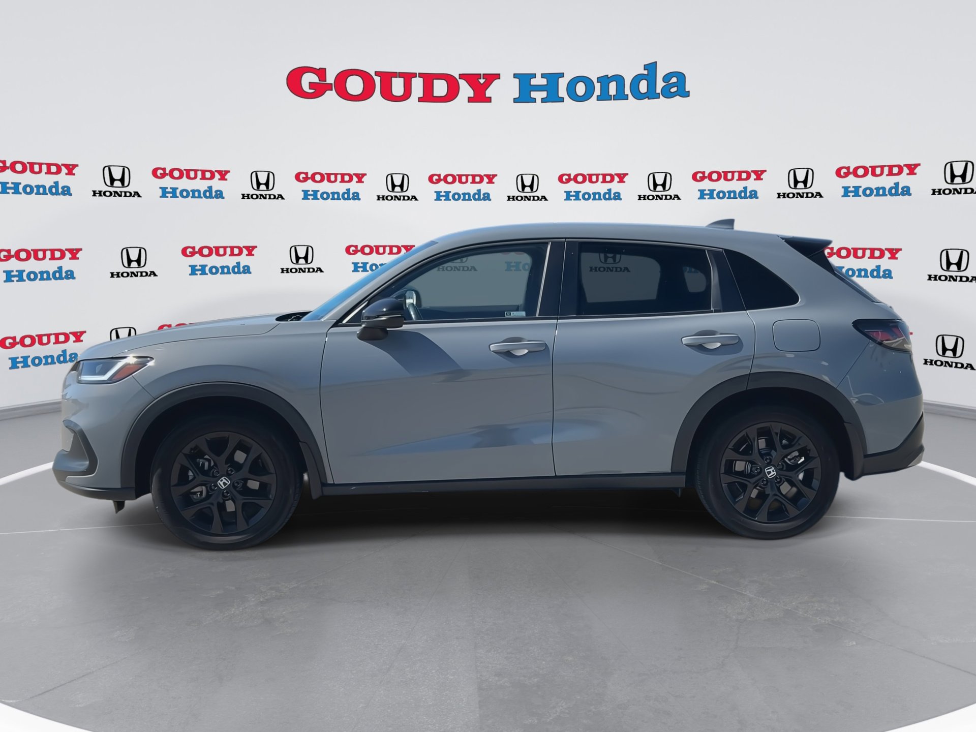 Used 2024 Honda HR-V Sport image 5