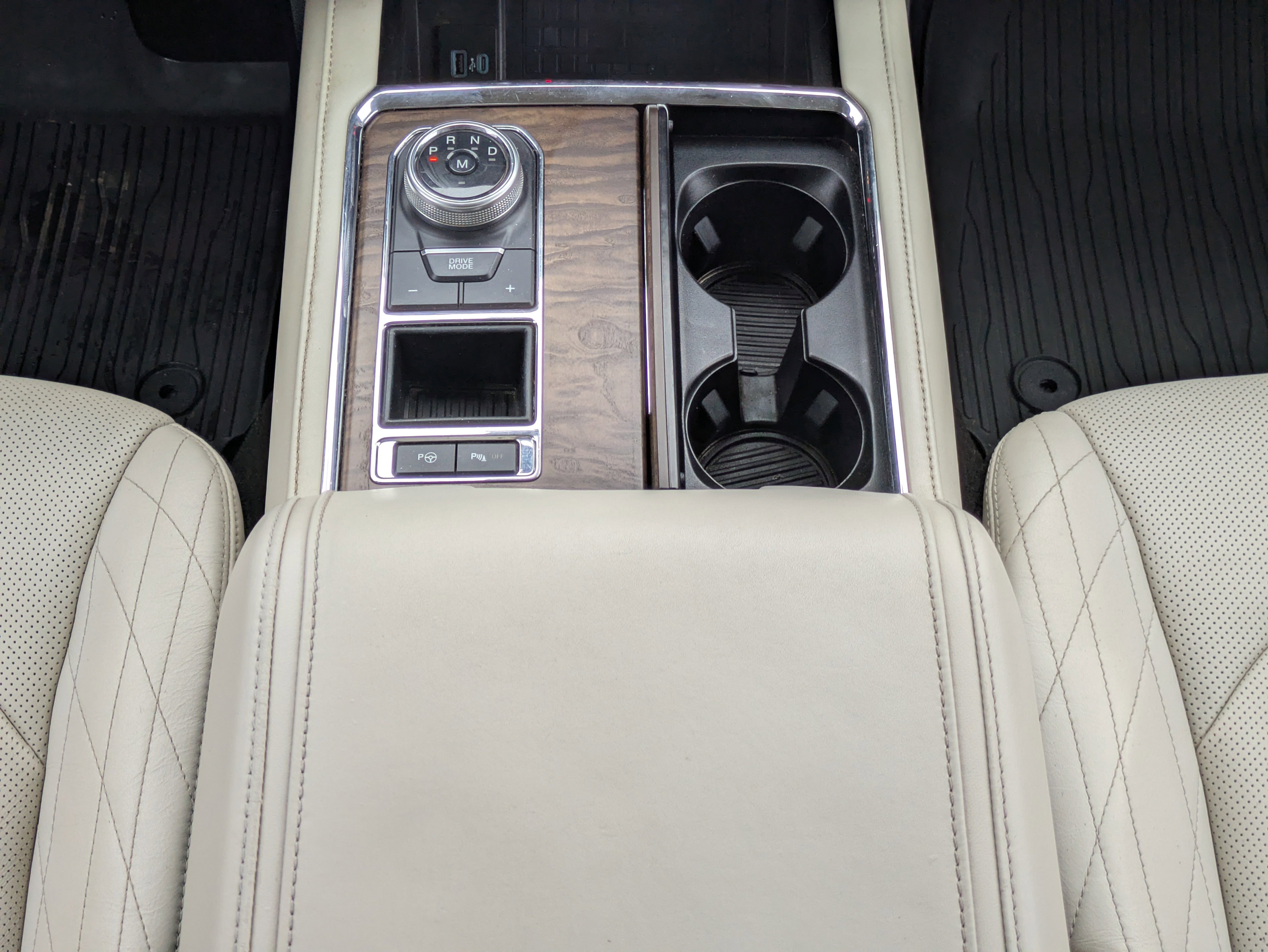 Used 2020 Ford Expedition Platinum image 20