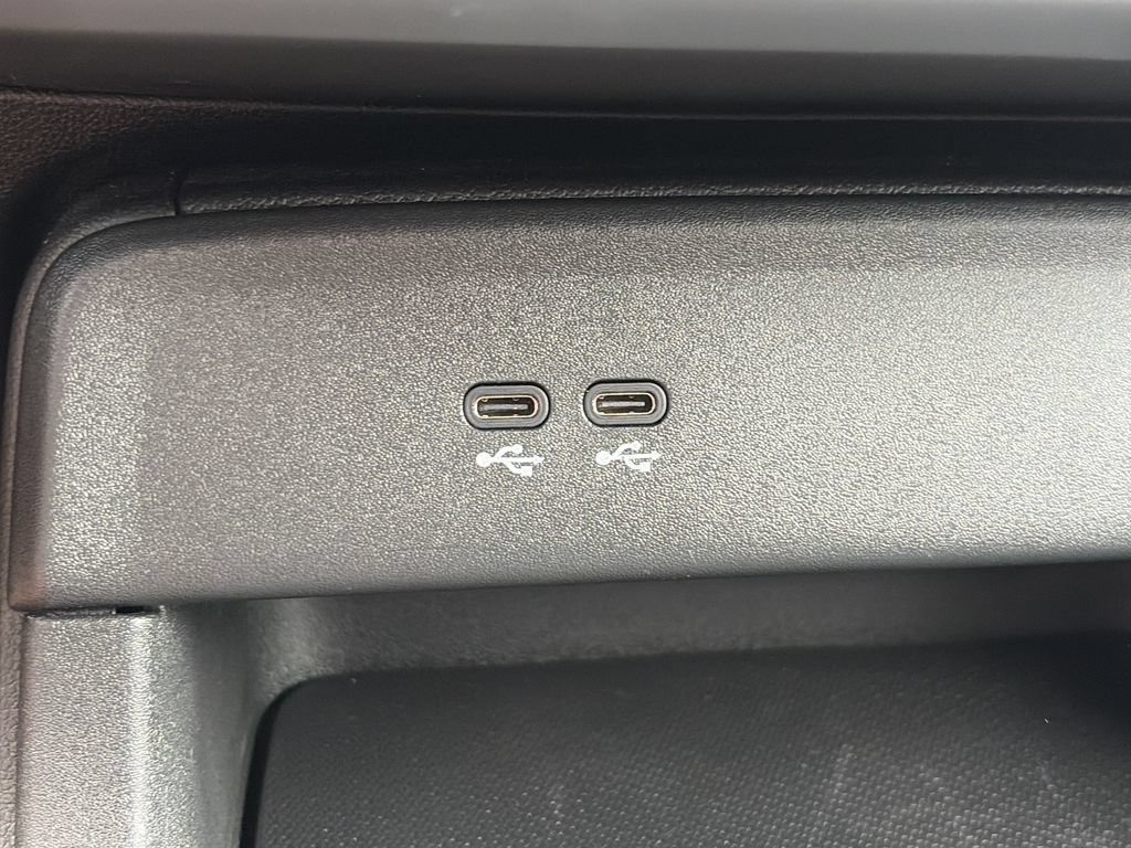 Used 2024 Honda Prologue EX image 17