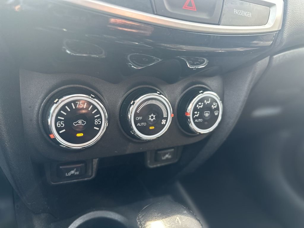 Used 2015 Mitsubishi Outlander Sport SE image 17